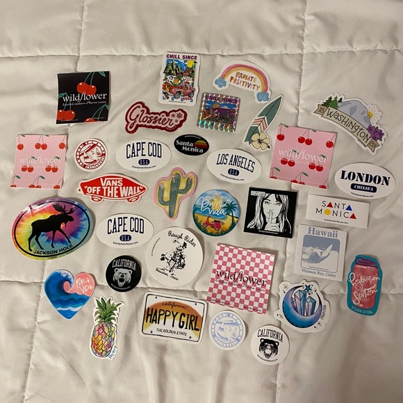 NWT silky lace tank - Picture 4 of 4